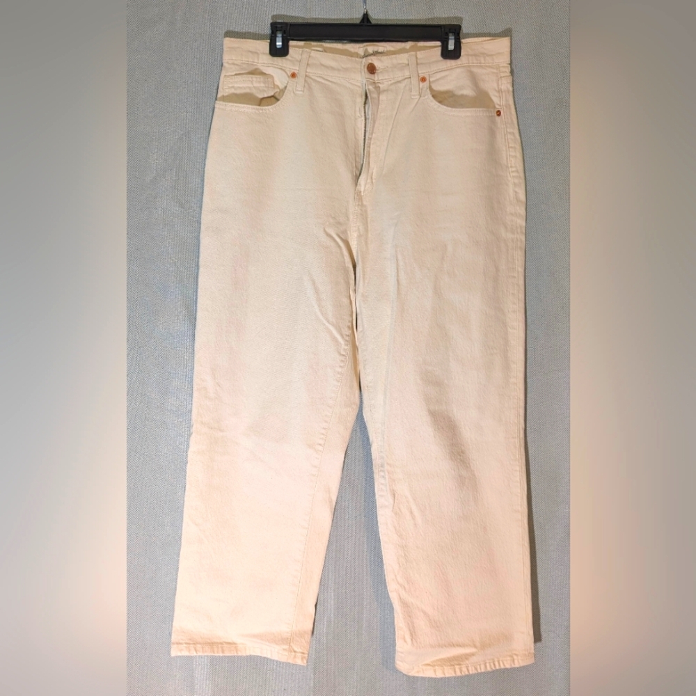 Universal Thread Off-White Vintage Straight Jeans